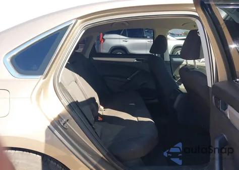 2016 Volkswagen Passat 1.8T S из США, поврежденный, VIN 1VWAT7A36GC039971